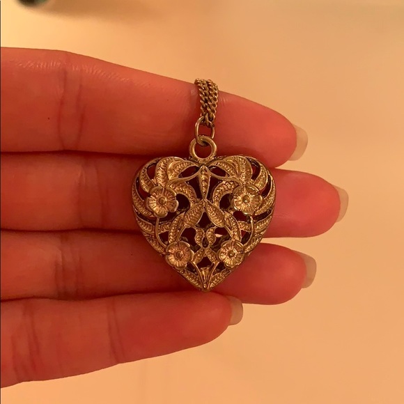 Heart Necklace - Picture 3 of 3